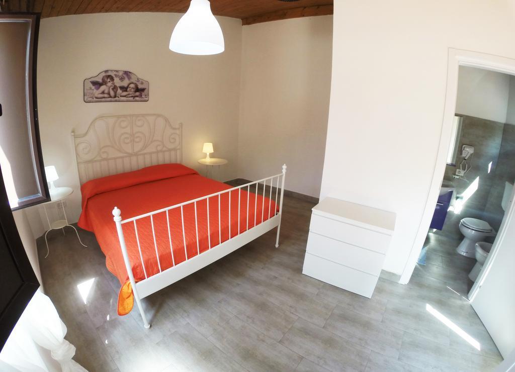 Villaggio Togo Togo Porto di Ponente Bagian luar foto