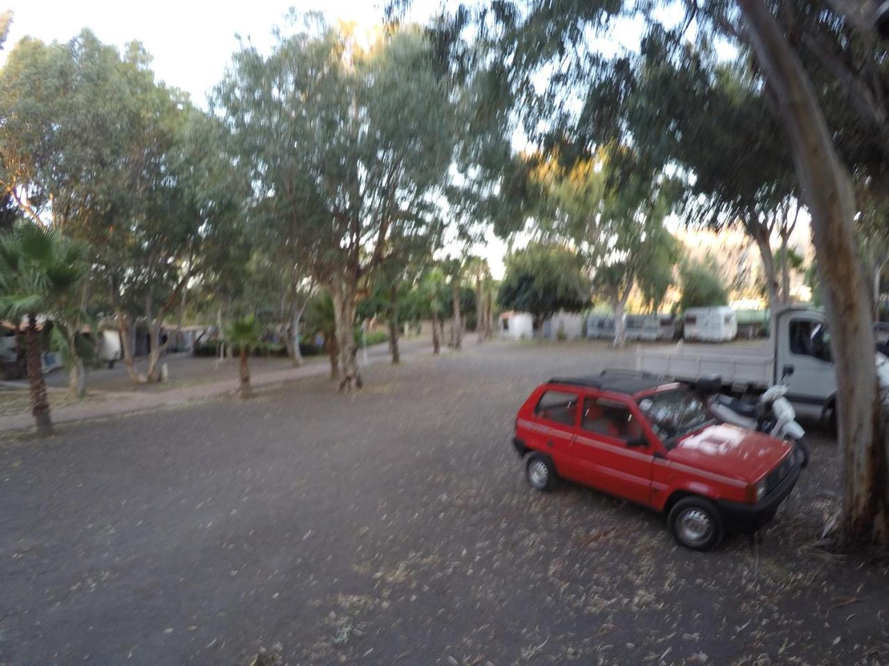 Villaggio Togo Togo Porto di Ponente Bagian luar foto
