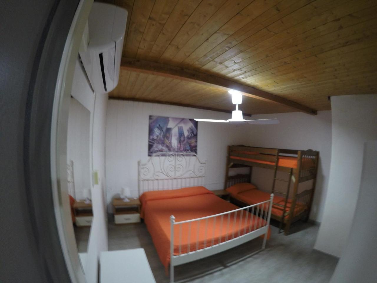Villaggio Togo Togo Porto di Ponente Bagian luar foto