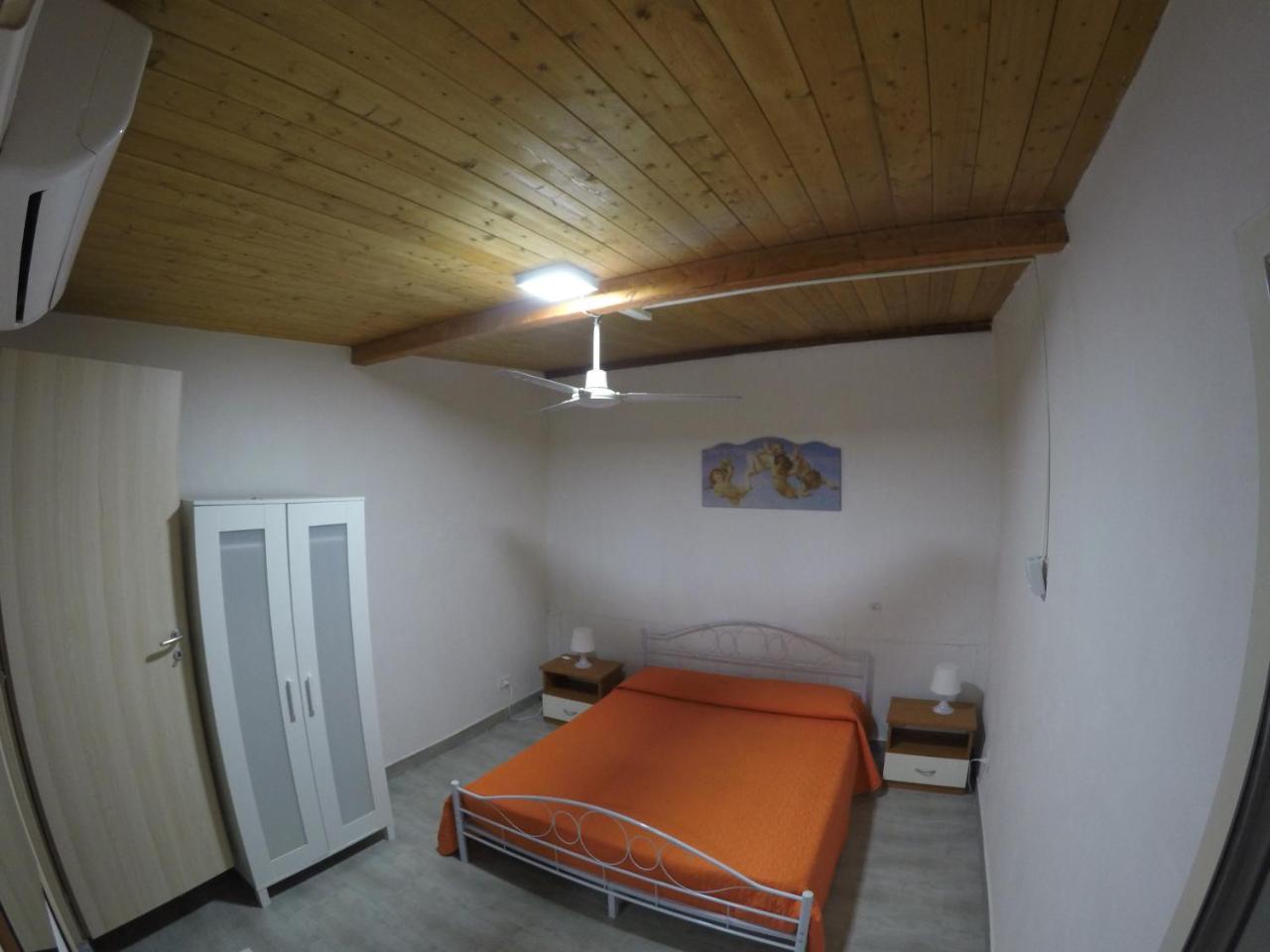 Villaggio Togo Togo Porto di Ponente Bagian luar foto