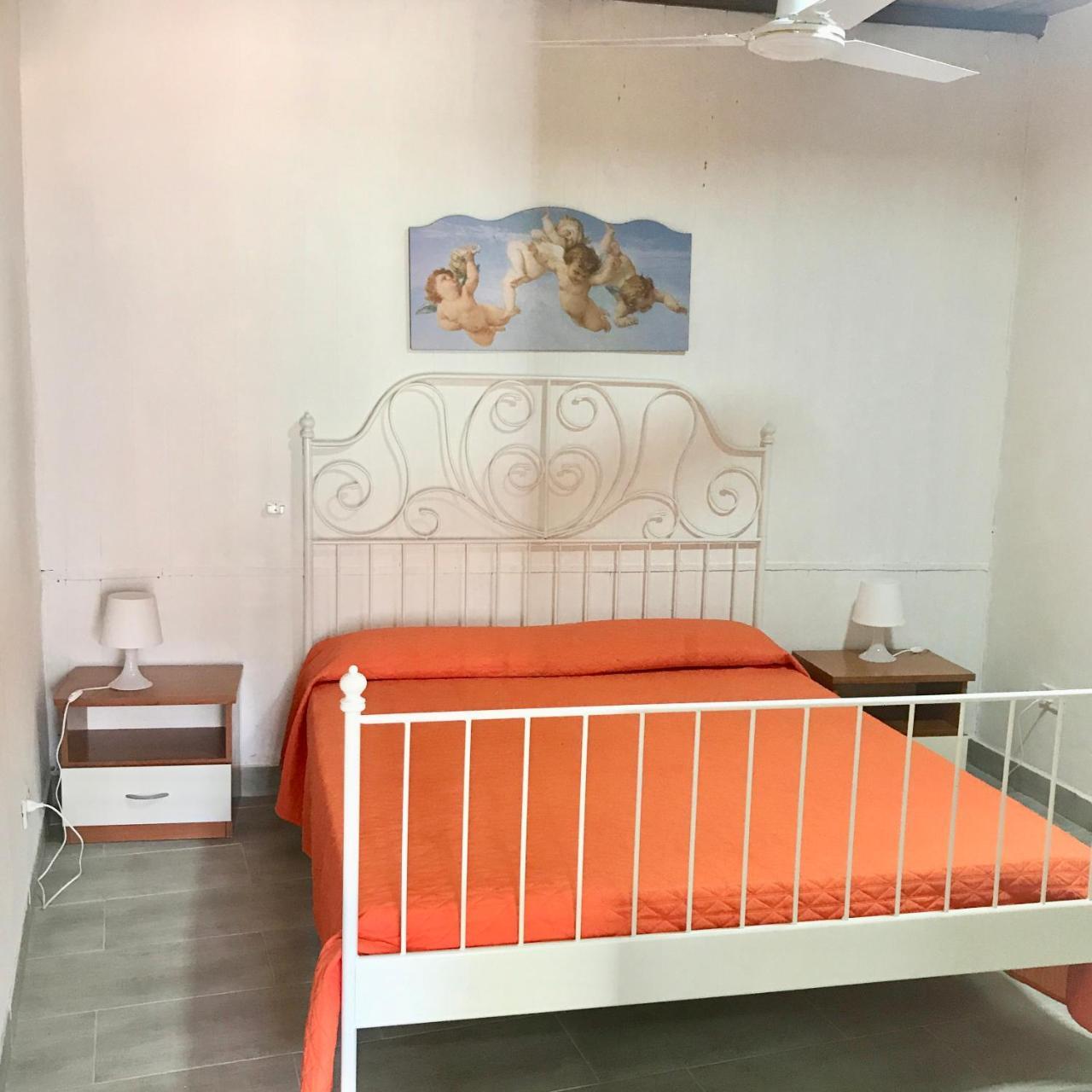 Villaggio Togo Togo Porto di Ponente Bagian luar foto